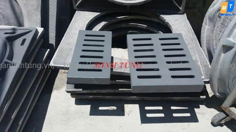 Song chắn rác thô Song chắn rác thô là gì
